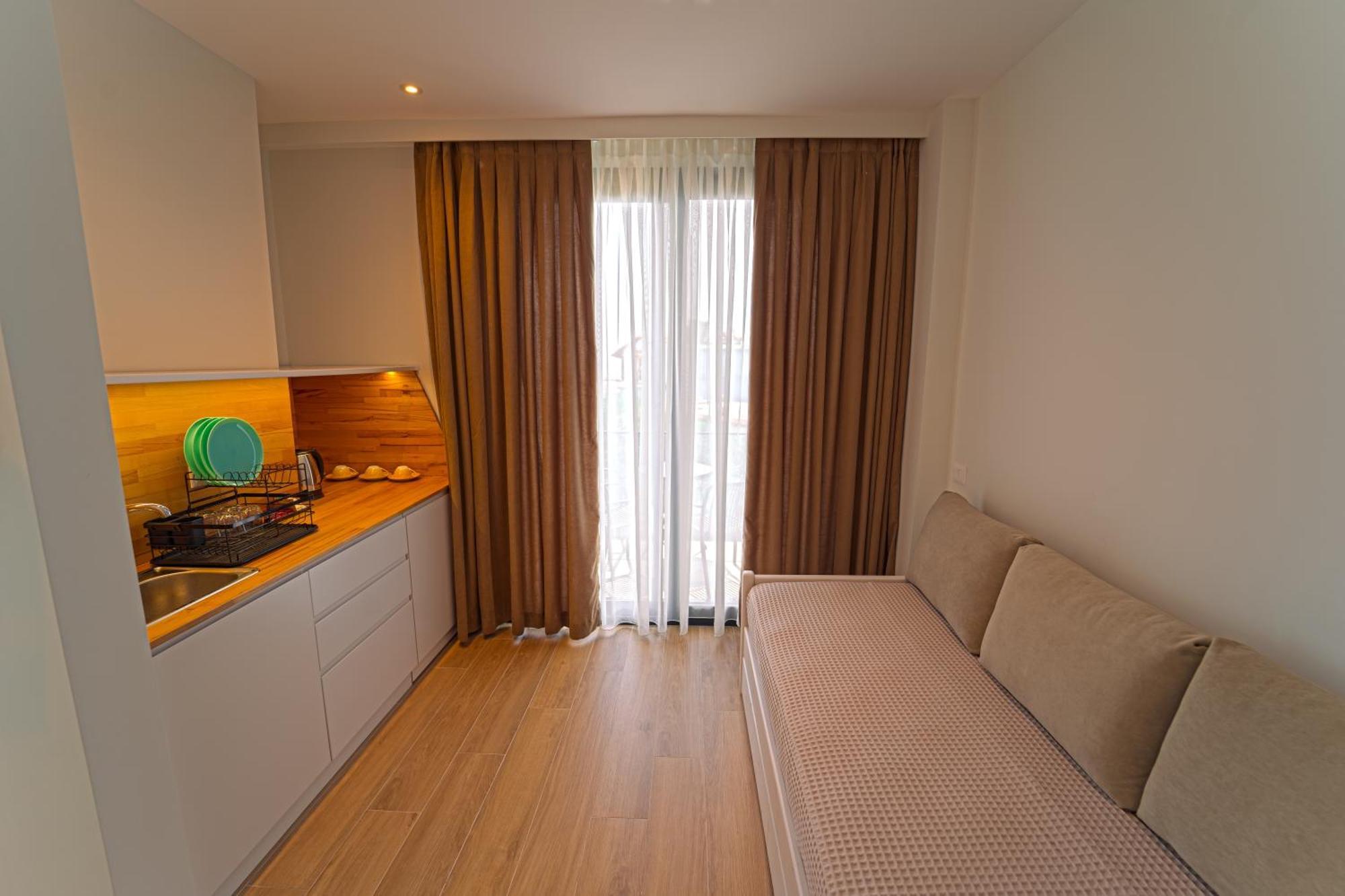 Hotel Vila 19 Дхерми Экстерьер фото