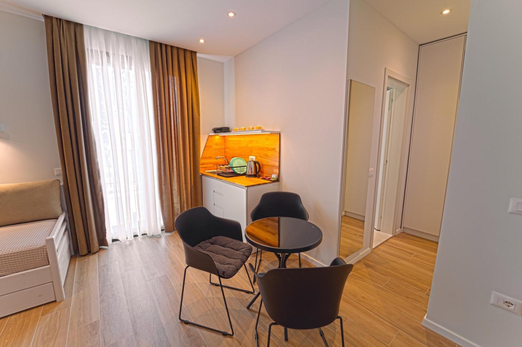 Hotel Vila 19 Дхерми Экстерьер фото